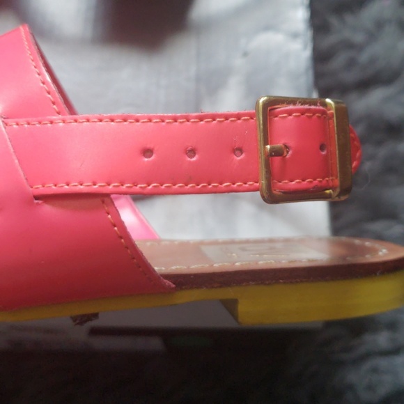 Dolce Vita Pansey Pink Leather Sandals - Picture 7 of 8